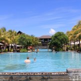 Бассейн Crimson Resort and SPA Mactan 4*